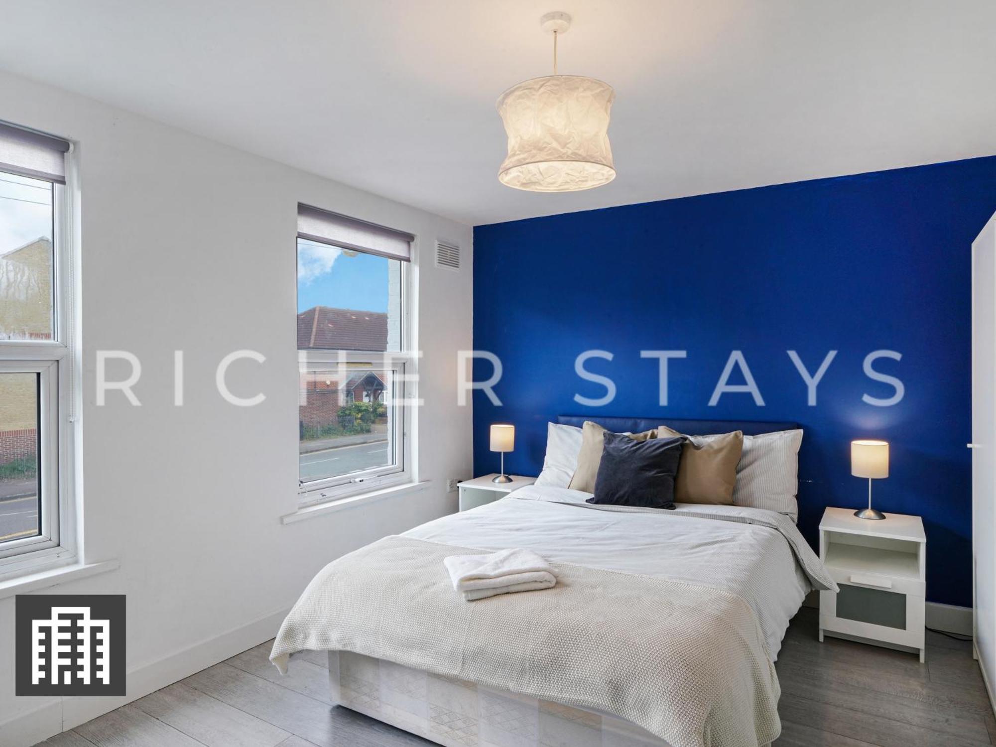 Large Home For Contractors & Families - Garden & Amenities Londres Extérieur photo
